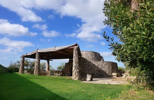 Sannicola Apartment | Studio apartment with pool and whirlpool, Tenuta Girasole, 5 minutes from the sea