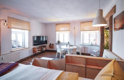 Zittau Apartment | Studio Apartment zur alten Post, 48qm Individualapartment mit Blick über Zittaus Altstadt, Ferienwohnung im Altstadtkern umrandet vom Zittauer Gebirge