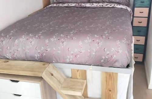 Reigate Apartment | ⭐ Studio Apt in Reigate Town Centre