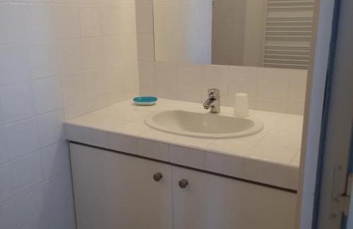 Greoux-les-Bains Apartment | STUDIO ARC EN CIEL