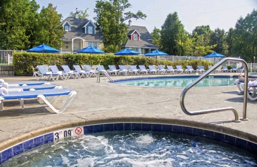 Branson Apartment | Studio at Stormy Point Lakeside!