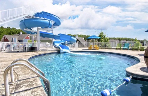 Branson Apartment | Studio at Stormy Point Lakeside!