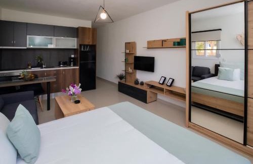 Pilalimata Apartment | Studio Athena with panoramic view of MakryGialos