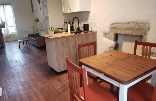 Guemene-sur-Scorff Apartment | Studio au centre de Guémené-sur-Scorff