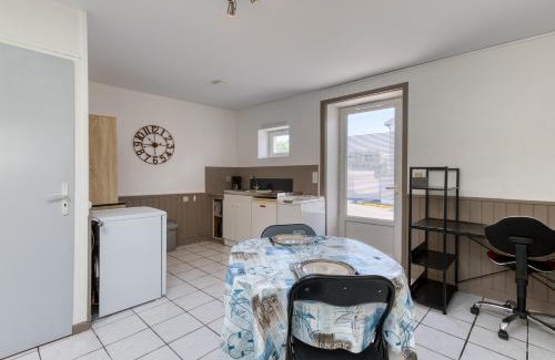 Bourcefranc-le-Chapus Apartment | Studio au pied de l'île d'Oléron