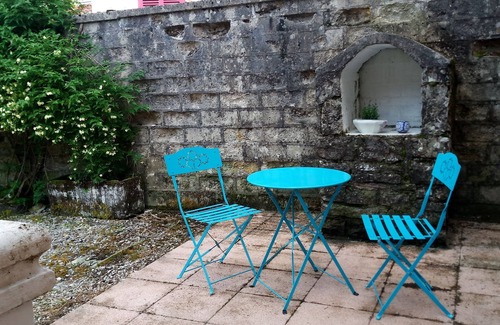 Pont-de-Poitte Apartment | Studio Avec Terrasse, Idéal Pour les Amoureux de la Nature !