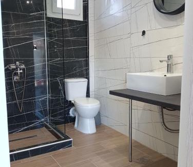 Toroni Apartment | Studio Bakali 2