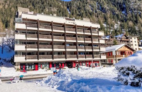 Champex-Lac Apartment | Studio Beau-Site by Interhome