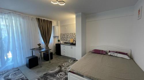 Saturn Apartment | Studio Benny Gold