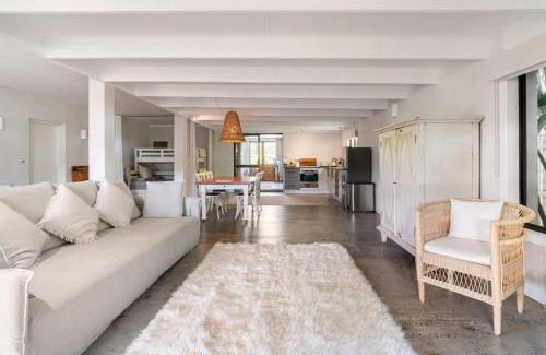 East Ballina Apartment | Studio Birdsong