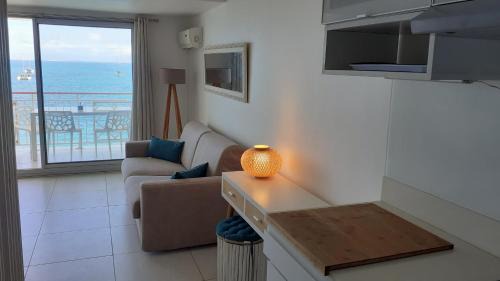 Marigot Apartment | Studio Blue Sunset
