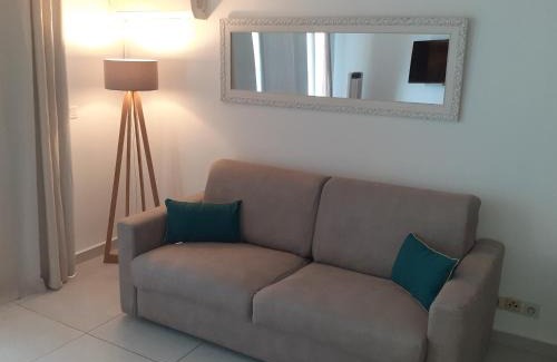Marigot Apartment | Studio Blue Sunset
