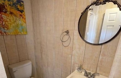 Riverhead House | Studio by the Lake with beautiful view