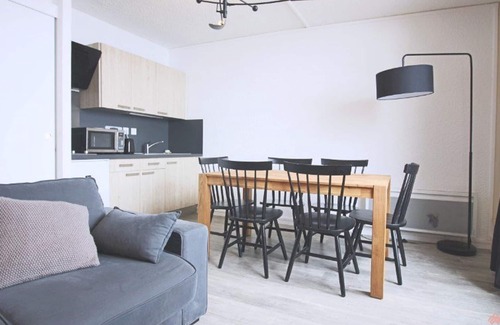 Piau Engaly Apartment | Studio cabin 4/5 pers, south-facing balcony, TV, equipped kitchen, ski locker