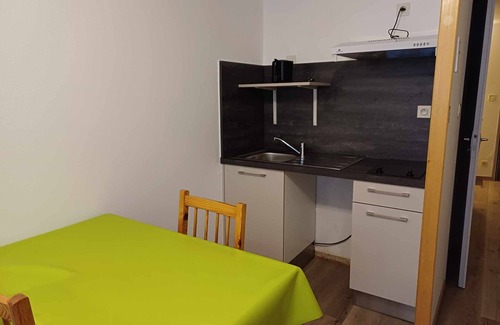 Bareges Apartment | STUDIO-CABIN CENTER VILLAGE BAREGES IDEAL SKI REST PURE AIR HIKING