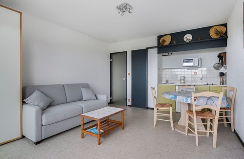 Biscarrosse Plage Apartment | Studio Cabin by the Sea in Biscarrosse Plage