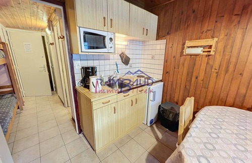 Valloire Apartment | Studio Cabin in center Valloire with Free Wifi
