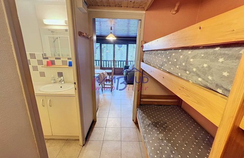 Valloire Apartment | Studio Cabin in center Valloire with Free Wifi