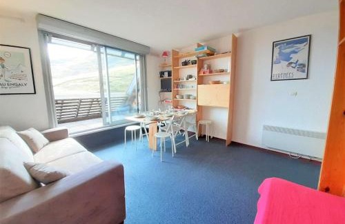 Piau Engaly Apartment | Studio Cabine 6 Pers. avec TV, Lave-Vaisselle et Casier à Ski - Aragnouet - FR-1-457-320