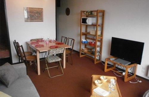 Piau Engaly Apartment | Studio cabine 6 pers, balcon, parking, cuisine équipée - FR-1-457-212