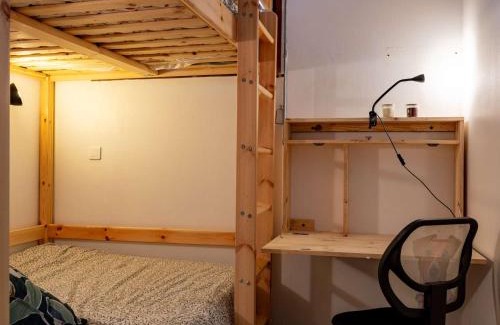 Eaux-Bonnes Apartment | Studio cabine 6 pers. proche pistes avec balcon et casier à ski - FR-1-400-124
