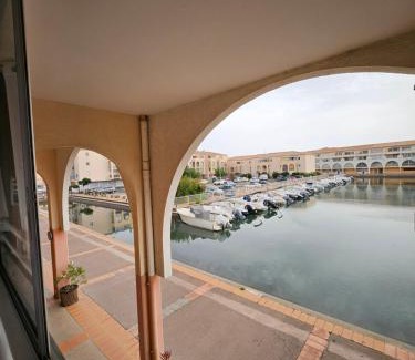 Sete Apartment | studio cabine - Sète - 6personnes - rénové - moderne - en bord de plage avec clim