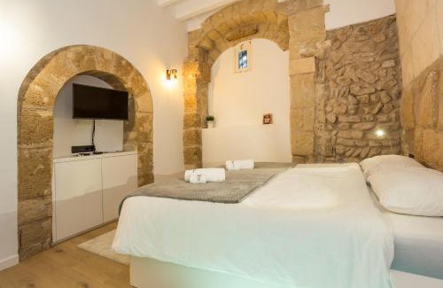 Old Town Apartment | studio cave