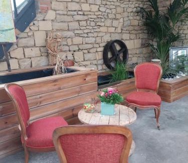 Charleville-Mezieres Apartment | Studio chaleureux en hyper centre