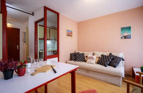 Vignec Apartment | Studio chaleureux pour 4 pers. à Saint Lary avec balcon et parking - FR-1-296-453