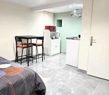 Noisy-le-Sec Apartment | Studio charmant à Noisy-le-Sec de 22 m² avec terrasse