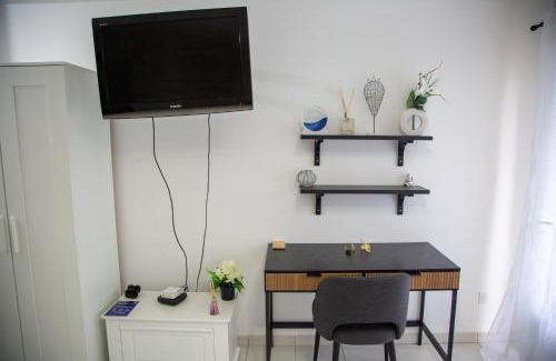 Bout des paves-Chene des Anglais Apartment | Studio chic Nantes, calme assuré