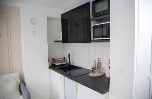 Bout des paves-Chene des Anglais Apartment | Studio chic Nantes, calme assuré