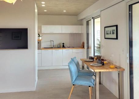 Vence Apartment | Studio climatisé, vue imprenable-wifi