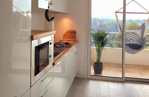 Vence Apartment | Studio climatisé, vue imprenable-wifi
