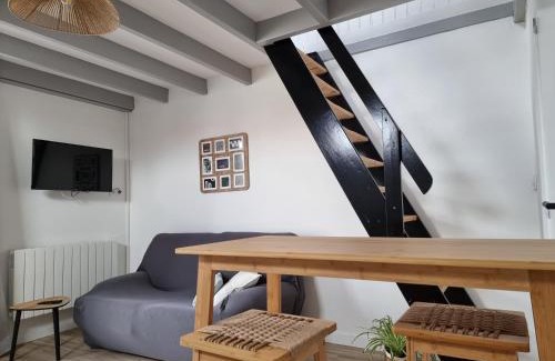 Challans House | Studio cocooning au calme, proche centre-ville et centre commercial