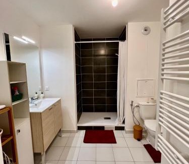 Le Blanc-Mesnil Apartment | Studio cosy - 15 minutes from Paris and CDG Airport