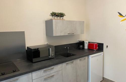 Quimperle Apartment | Studio cosy avec en option piscine accessible de avril à octobre