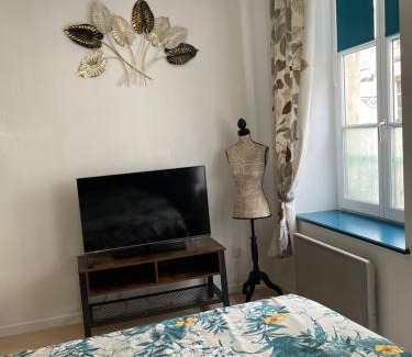 Verdun Apartment | Studio cosy confortable en centre ville