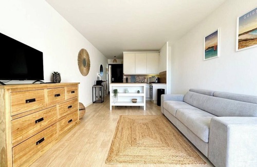 Guidel-Plages Apartment | Studio Cosy neuf – Vue Mer – Jardin et Terrasse