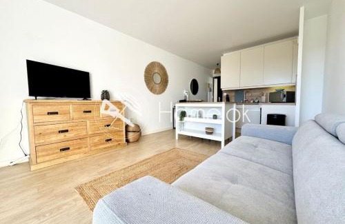 Guidel-Plages Apartment | Studio Cosy neuf Vue Mer Jardin et Terrasse