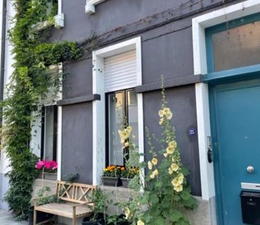 Zurenborg Apartment | Studio Dageraad