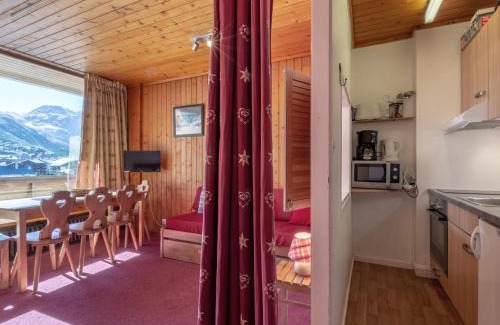 Le Cret Apartment | Studio de 25m² au 6ème étage, proche centre, balcon, Wifi, animaux acceptés - FR-1-694-264