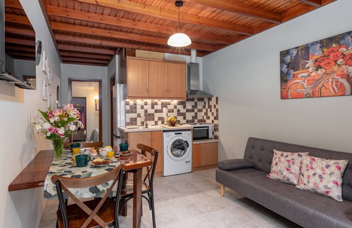 Kefalonia Apartment | Studio De Bosset - Within walking distace from Argostoli and Historic Bridge
