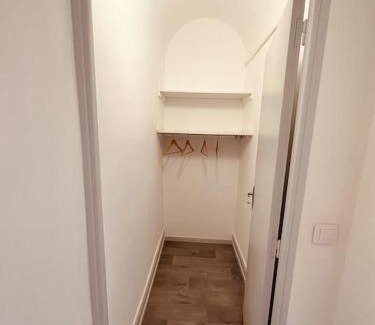 Charleville-Mezieres Apartment | Studio de la Belle Vue