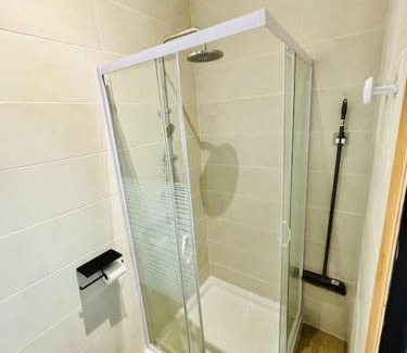 Bourg-Saint-Andeol Apartment | Studio de la Lauze