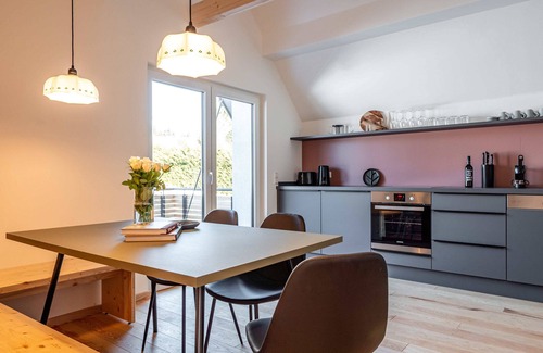 Saig Apartment | Studio Deluxe with 30sqm for max. 3 persons
