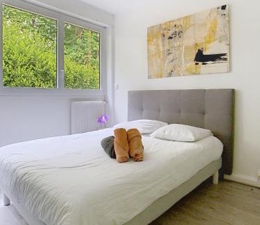Vaux-le-Penil Apartment | Studio du château