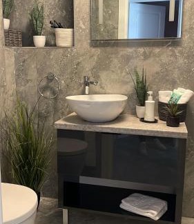 Curtea De Arges Apartment | Studio Ermanos