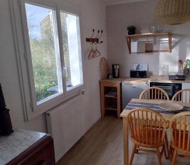 Reze Apartment | Studio et parking acces direct Nantes