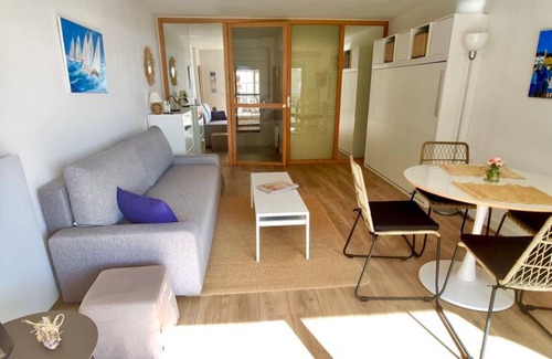 La Baule-Escoublac Apartment | Studio facing the sea "Le Ponton" | 30m2 terrace | 4 occupants